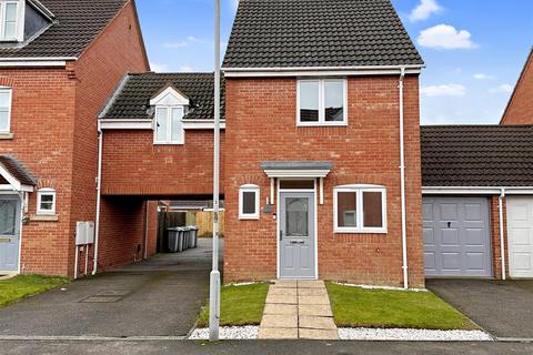 Stirling Drive, Coddington, Newark