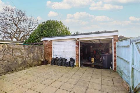 undefined, Coronation Avenue, Moordown