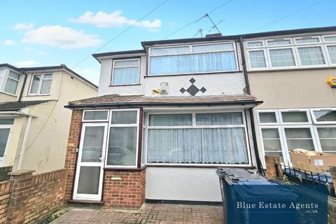 undefined, Scotts Road, Southall, UB2
