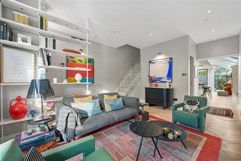 3 bedroom terraced house for sale, Nasmyth Street, London W6