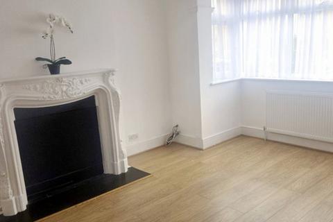 3 bedroom terraced house to rent, Torridge Road, Croydon, CR7