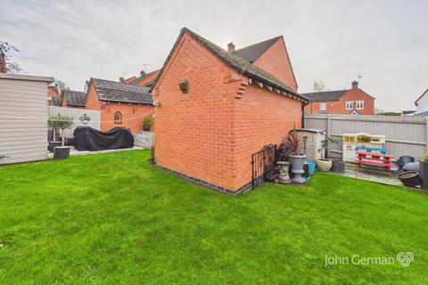 3 bedroom detached house for sale, Moray Close, Church Gresley