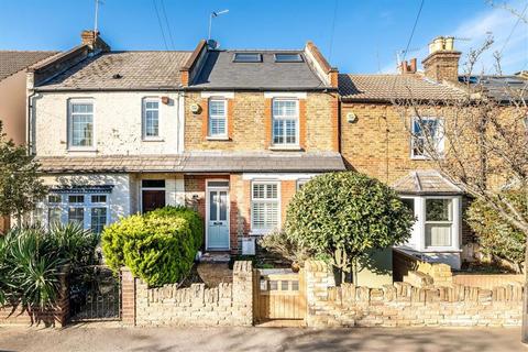 Clifton Road, Teddington TW11