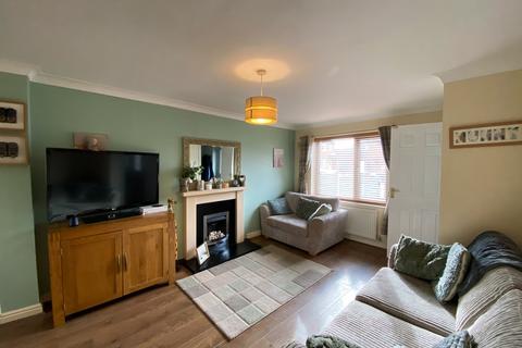 3 bedroom semi-detached house for sale, Columbine Way, Donnington, Telford, TF2 7RL