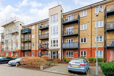 2 bedroom apartment to rent, Tadros Court Buckinghamshire HP13