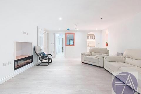 undefined, Queens Road, Southport PR9