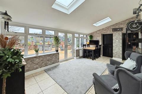 5 bedroom semi-detached house for sale, Mapletoft Avenue, Mansfield Woodhouse