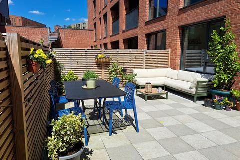 2 bedroom apartment for sale, Ironworks, David Street