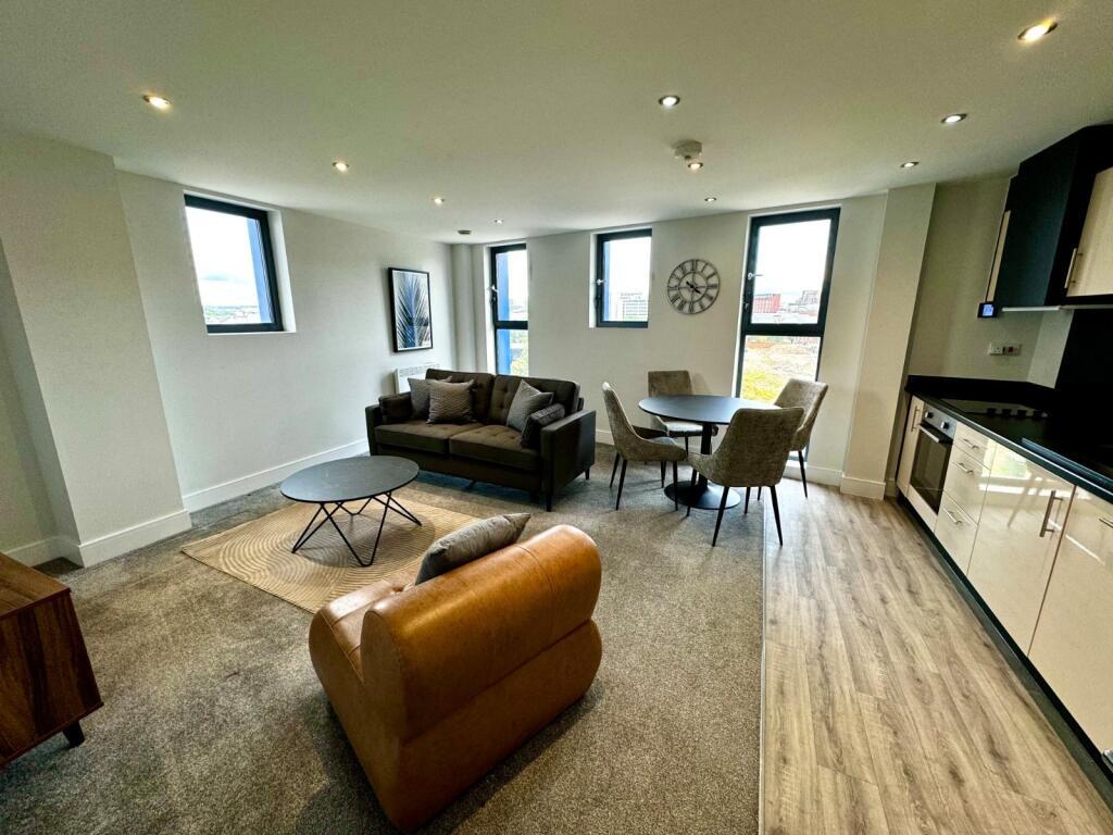 2 bed flat to rent Caterham Road, London SE13