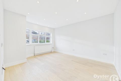 3 bedroom semi-detached house to rent, Howberry Road, Edgware, HA8