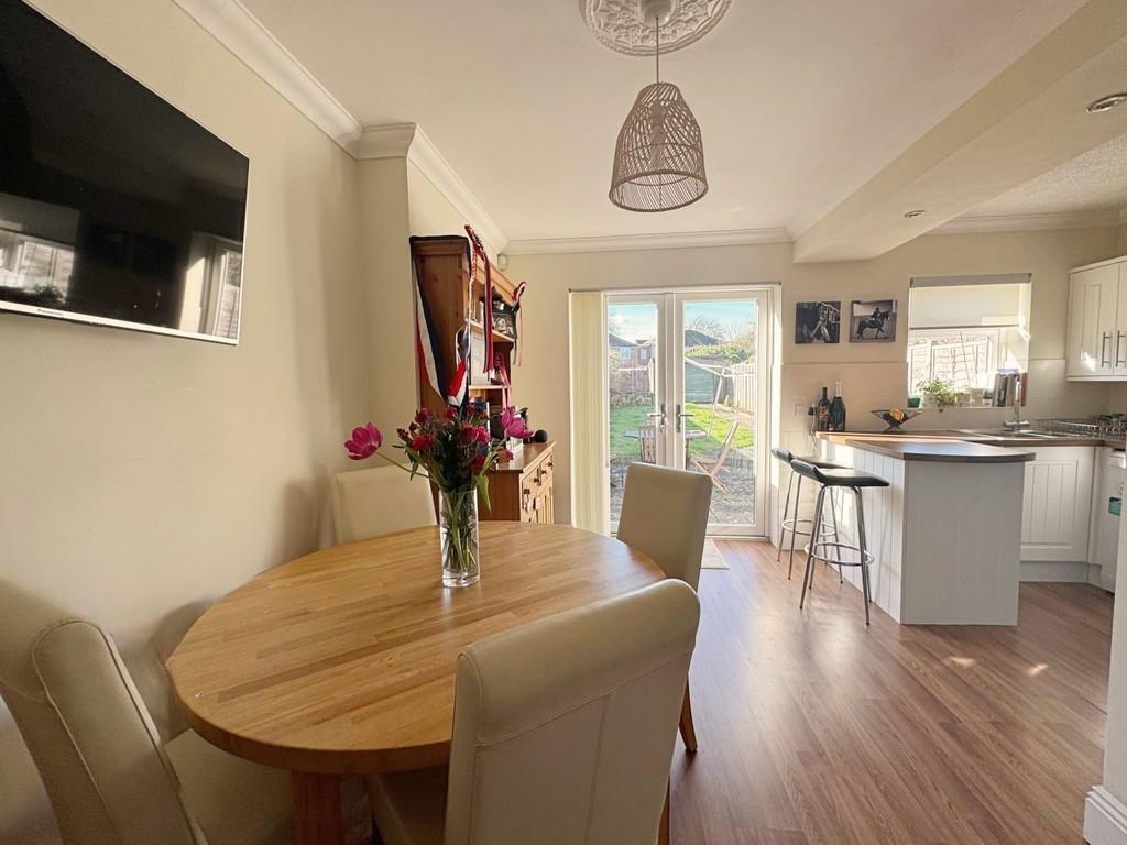 Open Plan Kitchen Diner