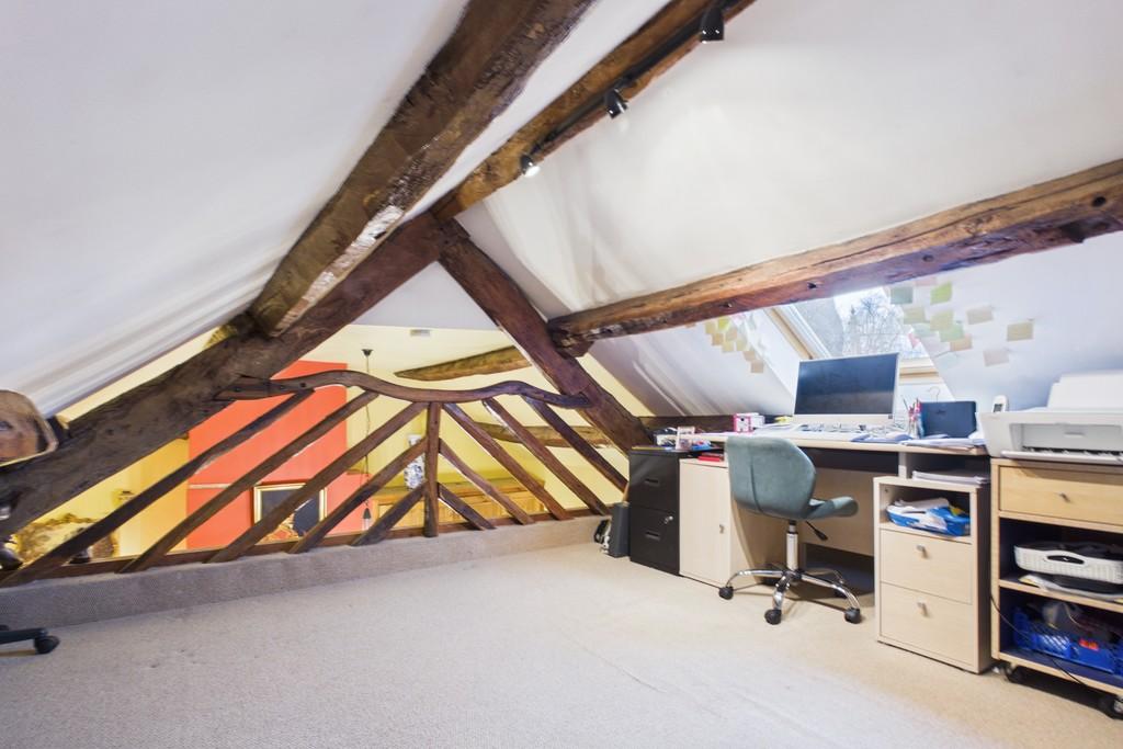 Mezzanine/ study