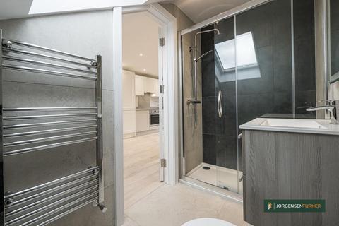 1 bedroom flat to rent, Glengall Road, London