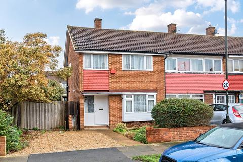 3 bedroom end of terrace house for sale - Fowler Road, Mitcham CR4