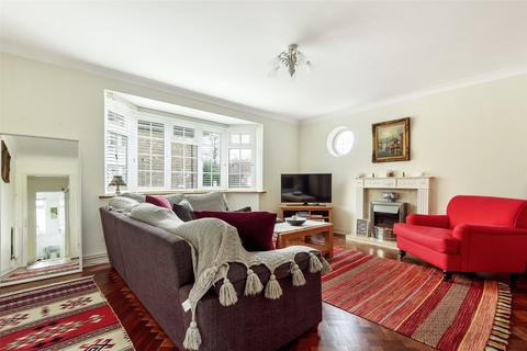 2 bedroom apartment for sale, Queensfield Court, SUTTON SM3