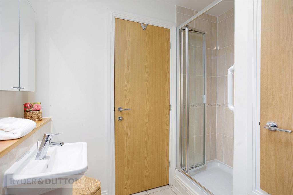 En-Suite Shower