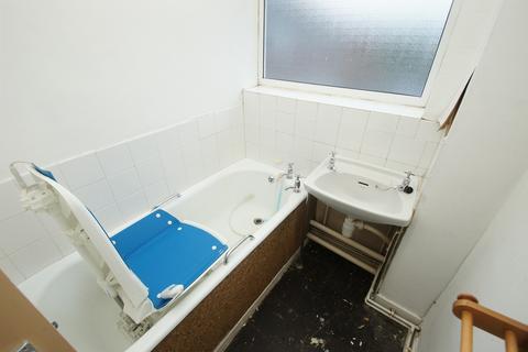 undefined, Croughton Court, Ellesmere Port, Cheshire. CH66