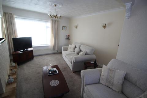 3 bedroom semi-detached house for sale, Coupe Grove, Normanton