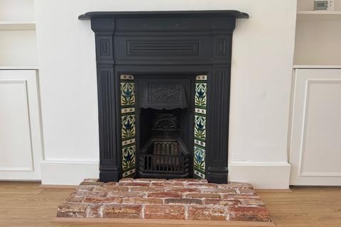 1 bedroom ground floor flat for sale, Natal Road, Bounds Green N11