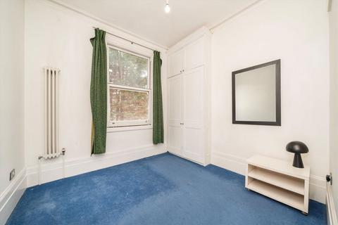 undefined, Chiswick High Road, London W4