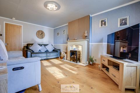 4 bedroom semi-detached house for sale, Reavill Close, Sheffield S25