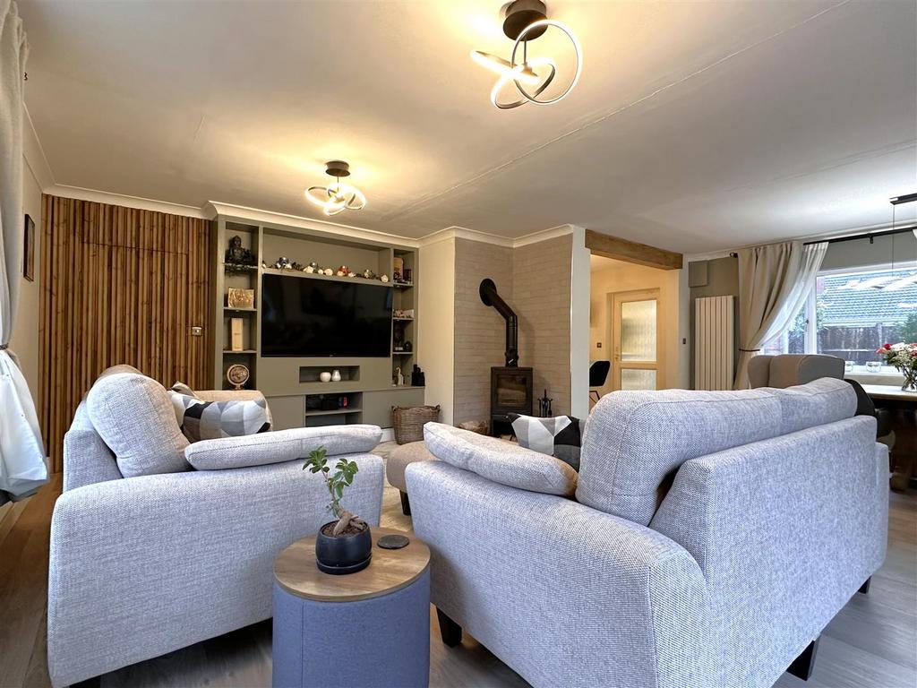 Lounge Area 151
