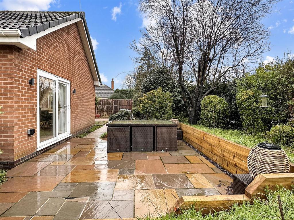 Indian Sandstone Patio 187