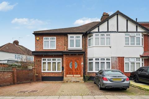 4 bedroom terraced house to rent, Alders Road,  Edgware, HA8