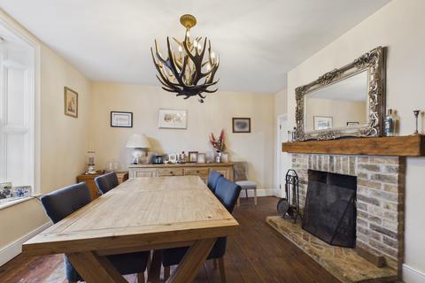 4 bedroom detached house for sale, Lincoln Road, Wragby LN8
