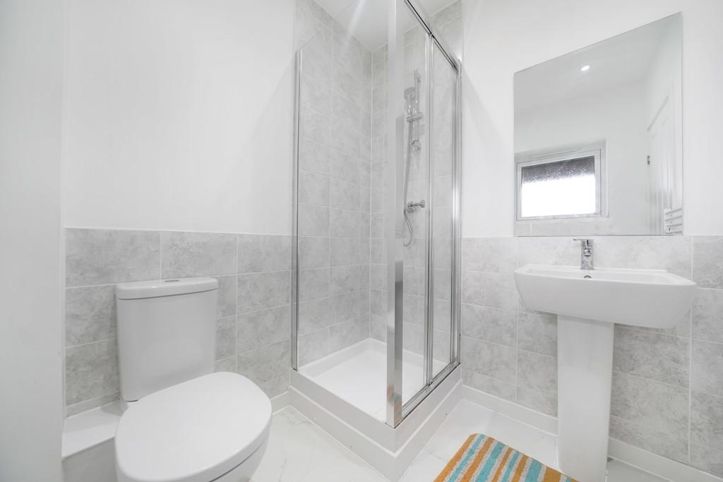 5 Duffy Avenue - C9a8s JBFMKBAm Oor8 SSn