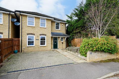 undefined, Woodman Close, Leighton Buzzard
