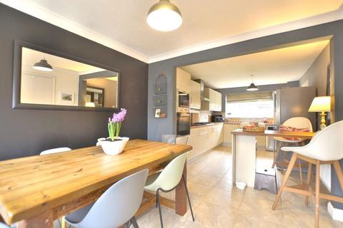 undefined, Apple Tree Close, Gloucester GL4