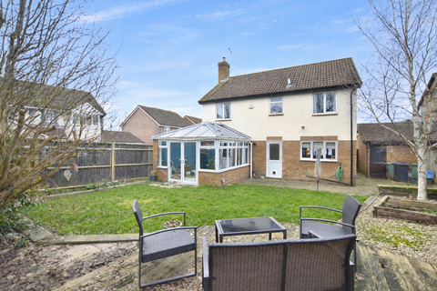 undefined, Apple Tree Close, Gloucester GL4