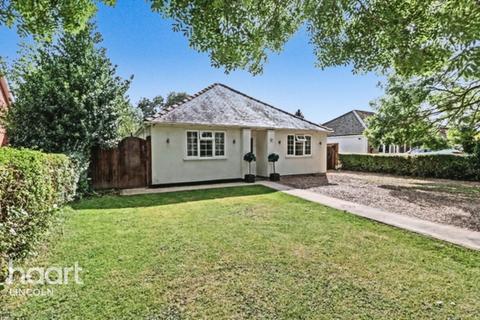 4 bedroom detached bungalow for sale, Lincoln Road, Dunholme