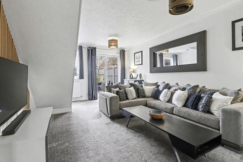 2 bedroom semi-detached house for sale, Stirling Crescent, Southampton SO30