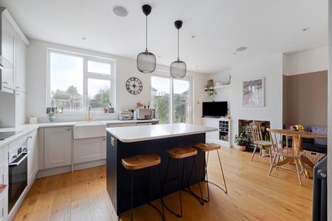 undefined, Malden Road, Sutton SM3