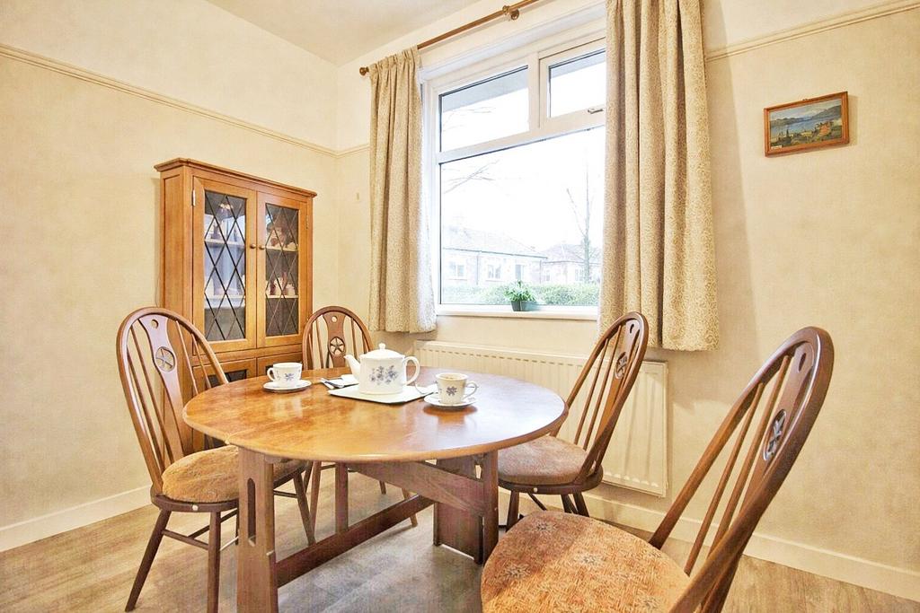 Dining Room/Bedroom