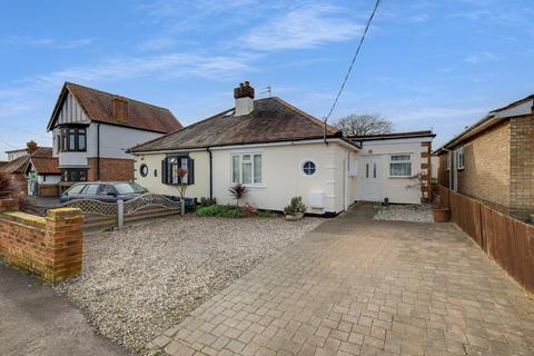 undefined, Brackendale Avenue, Basildon