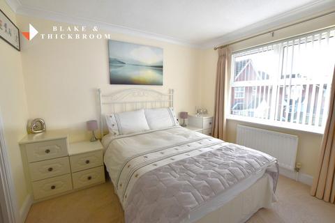 3 bedroom detached house for sale, Pevensey Drive, Clacton-on-Sea
