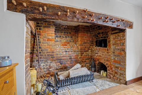 undefined, Sharps Green Cottage, Lower Rainham Road,