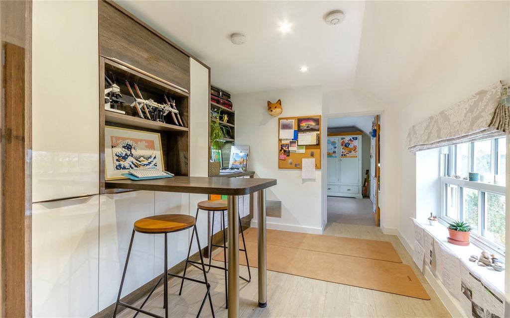 Kitchenette