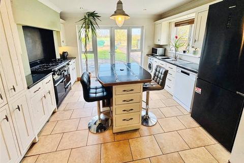 undefined, Saltmarshe, East Yorkshire DN14