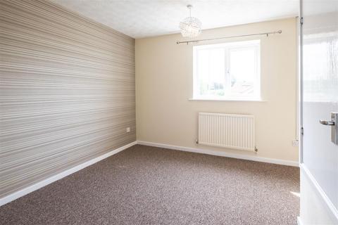 undefined, Nene Road, Higham Ferrers