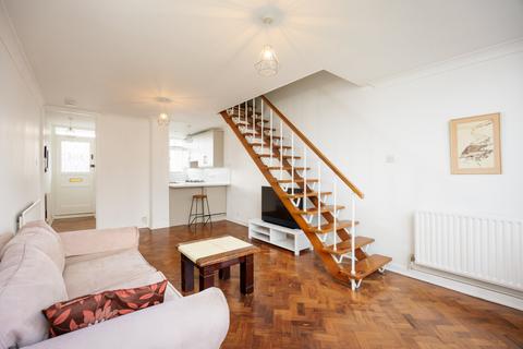 2 bedroom maisonette for sale, Heath Royal, 20 Putney Heath Lane, London