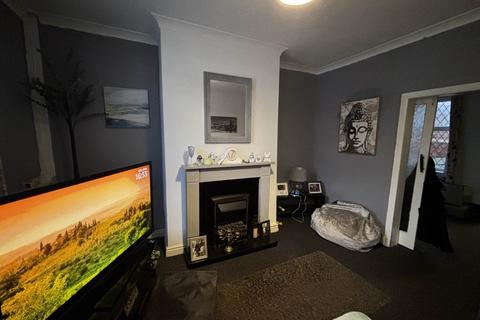 2 bedroom terraced house to rent, Parr Stocks Road, St. Helens