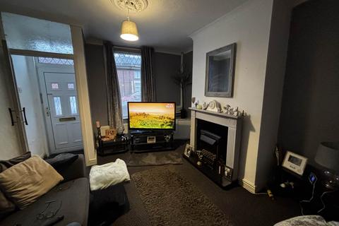 2 bedroom terraced house to rent, Parr Stocks Road, St. Helens