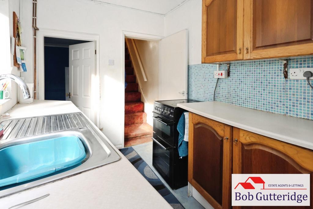 Fitted kitchen