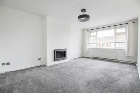 2 bedroom property to rent, Alton Close, Bexley