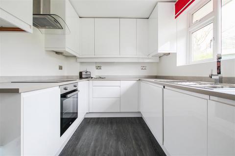 undefined, Alton Close, Bexley