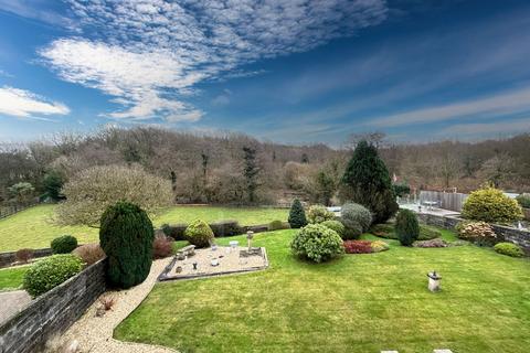 4 bedroom detached house for sale, 6 Glan Yr Afon, Pontyclun, CF72 9BJ